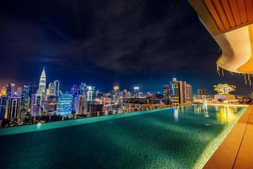 Klcc Towerviewsty5Pax At Ceylonzsuites Kuala Lumpur Exterior foto